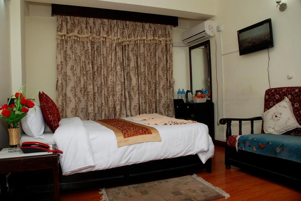 Hotel Pleasure Home Katmandou Extérieur photo