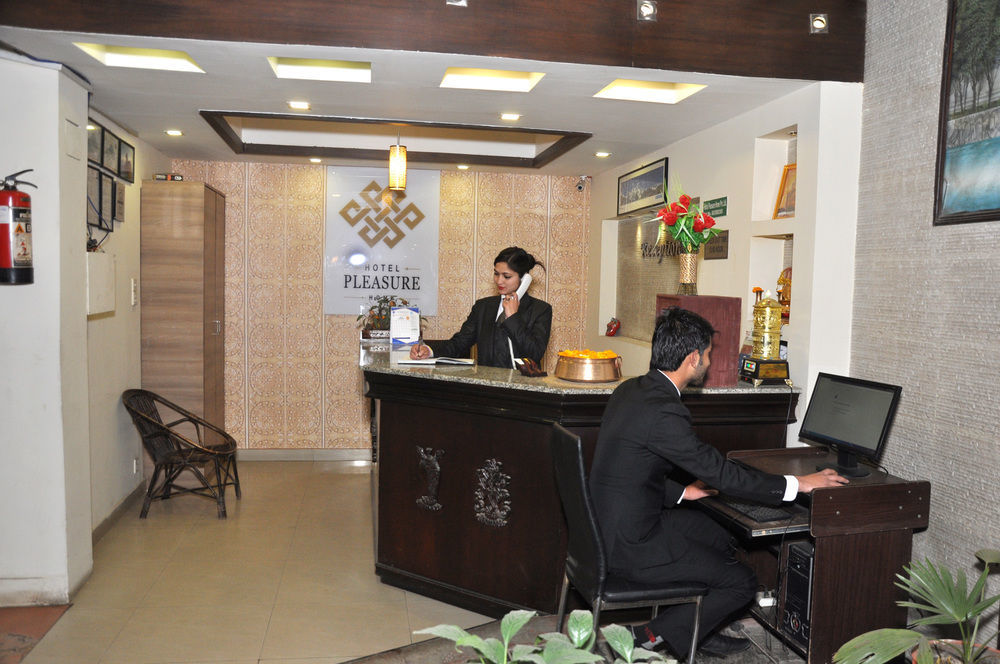 Hotel Pleasure Home Katmandou Extérieur photo