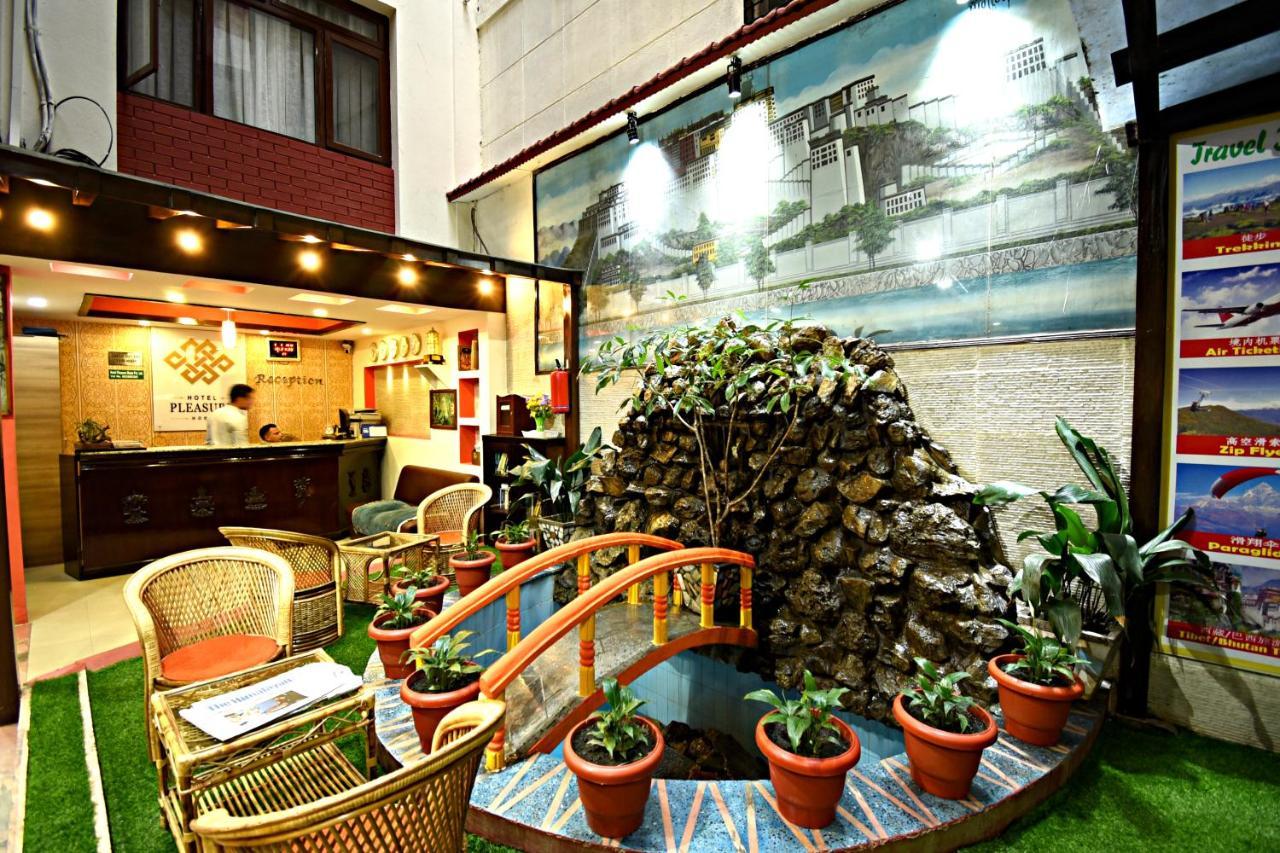 Hotel Pleasure Home Katmandou Extérieur photo