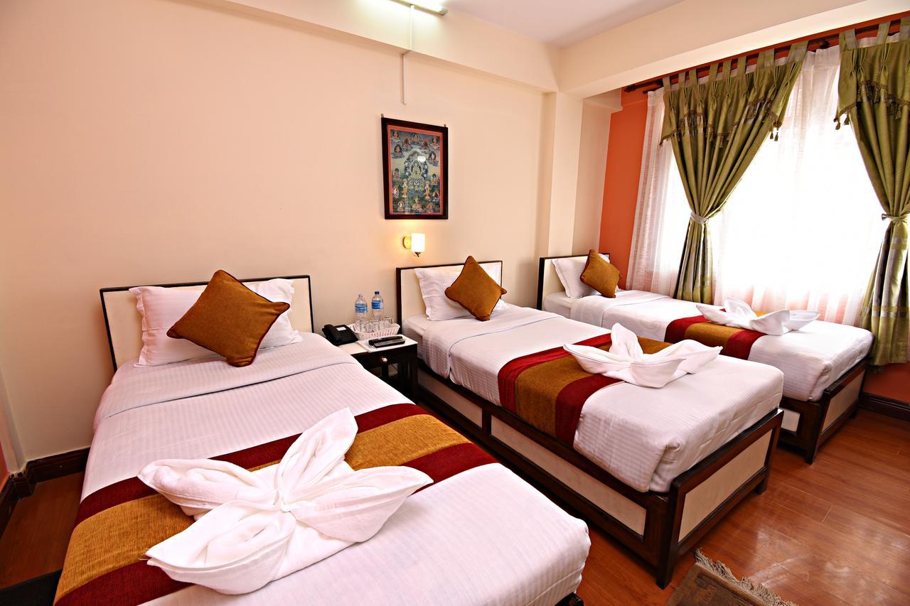 Hotel Pleasure Home Katmandou Extérieur photo