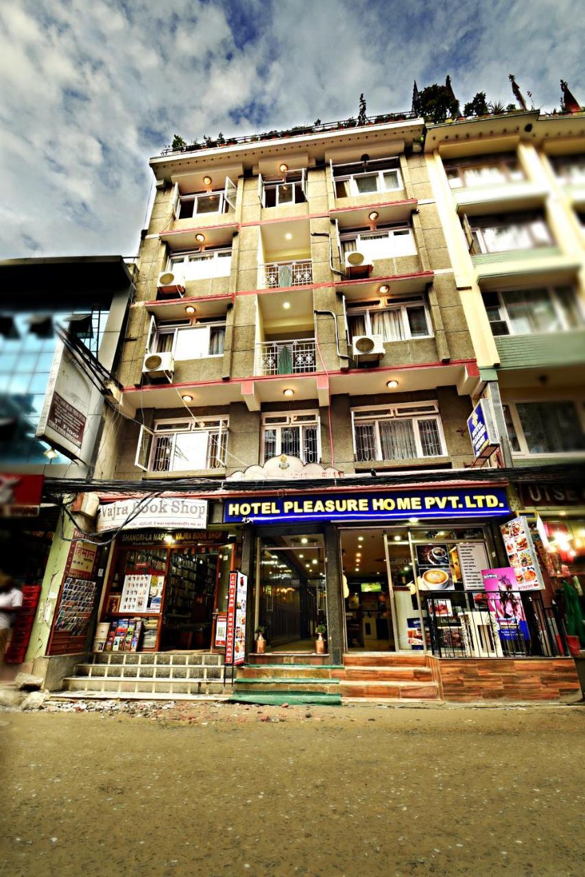 Hotel Pleasure Home Katmandou Extérieur photo