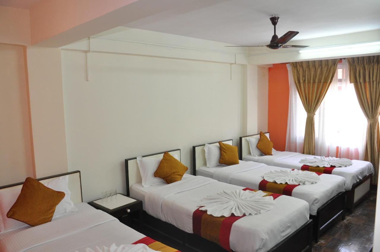 Hotel Pleasure Home Katmandou Extérieur photo